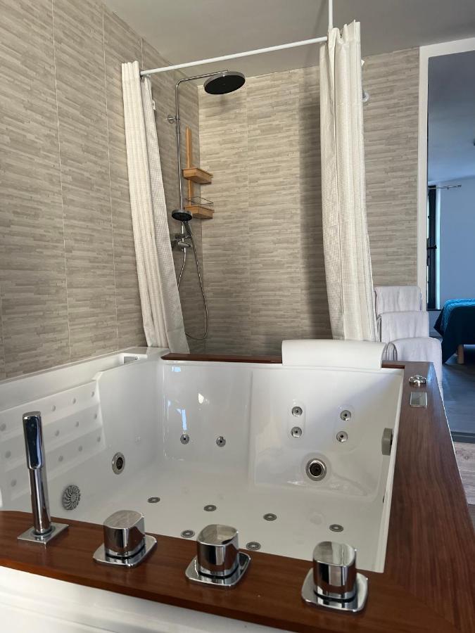 Magnifique Loft 35M2 Jacuzzi Rvb Night 1 Ξενοδοχείο Αμιάν Εξωτερικό φωτογραφία